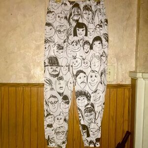 Black and White shein Graphic Print Joggers (L)